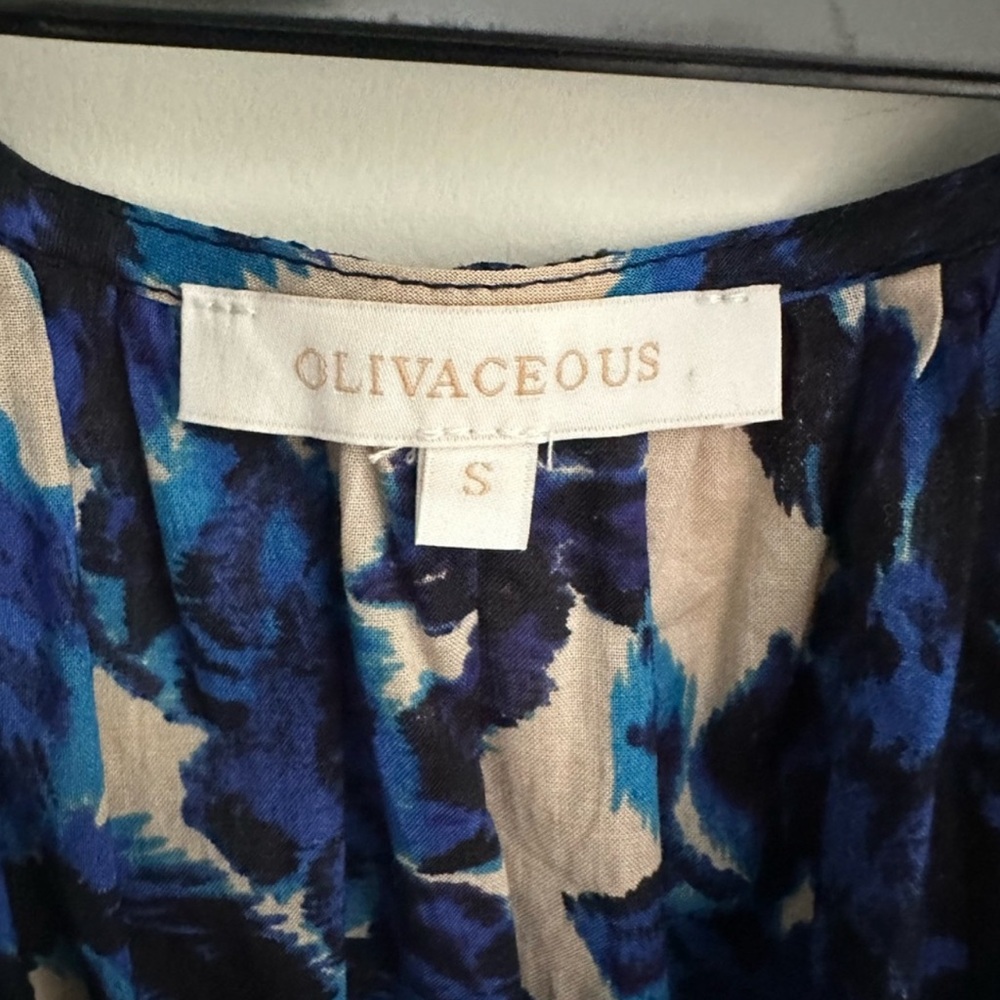 Olivaceous Blue Floral Mini Dress - Picture 4 of 4
